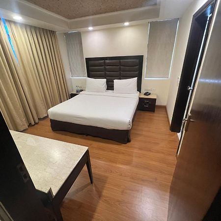 Madhuban Hotel , Ню Делхи Екстериор снимка