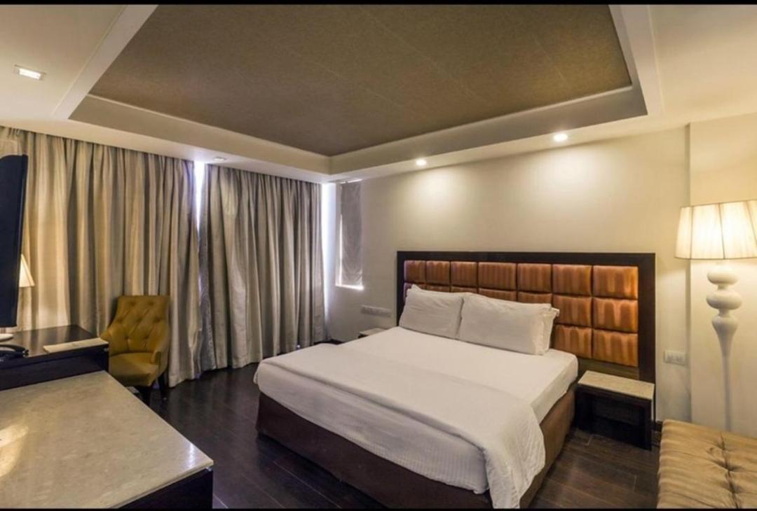 Madhuban Hotel , Ню Делхи Екстериор снимка