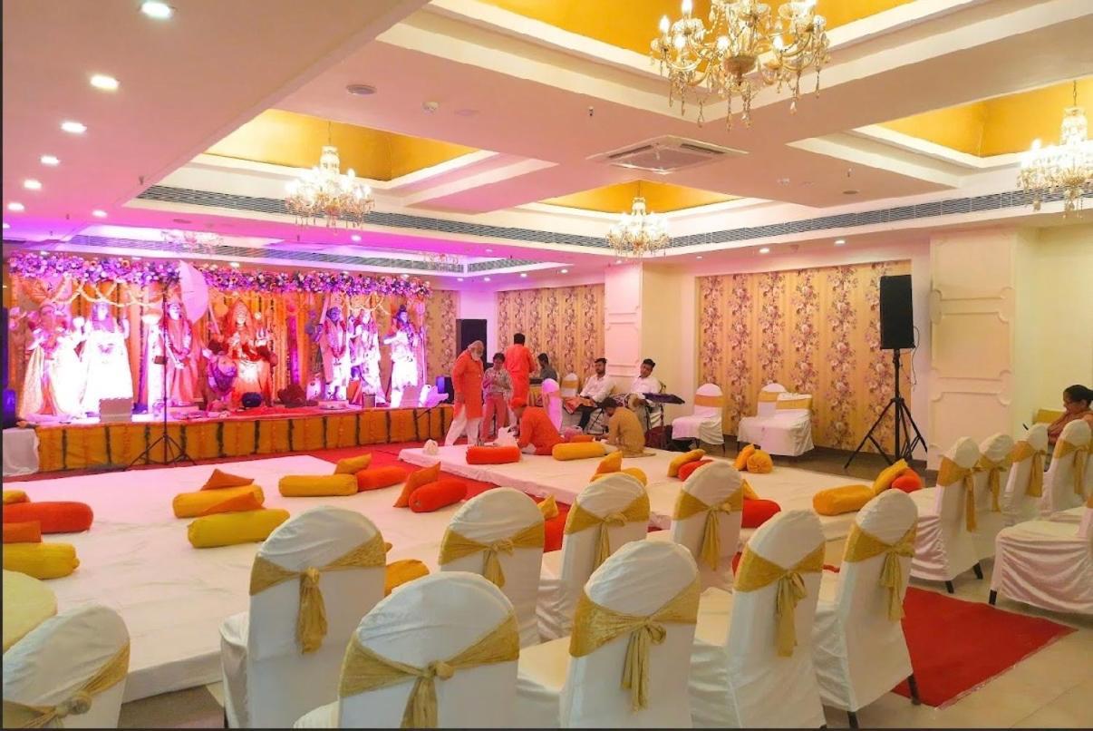 Madhuban Hotel , Ню Делхи Екстериор снимка