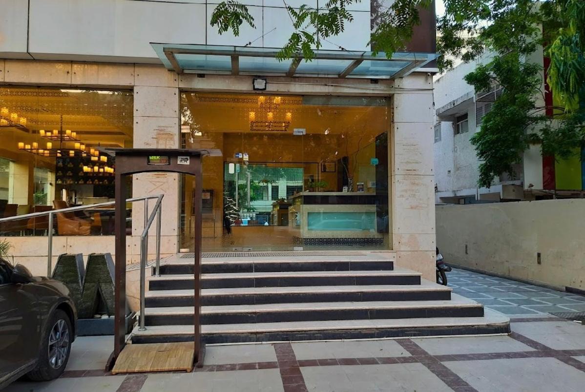 Madhuban Hotel , Ню Делхи Екстериор снимка