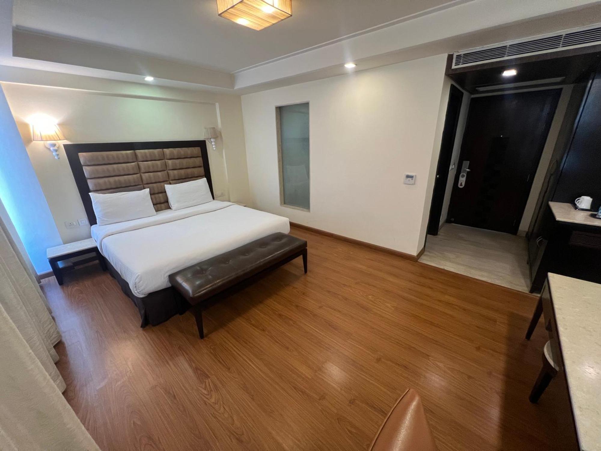 Madhuban Hotel , Ню Делхи Екстериор снимка